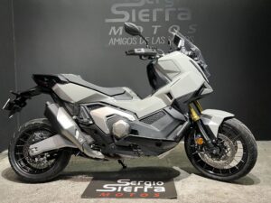 XADV750