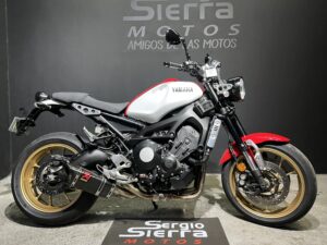 XSR900